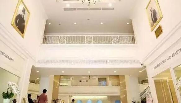 广州第三代试管试管婴儿成功率高吗 2023广州供卵试管婴儿最新费用明细 ‘孕期症状怎么判断男女’