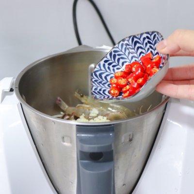 宝宝放屁时哭闹：了解其因与肠绞痛的关系