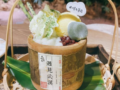 宝宝睡觉时,关灯还是开灯?小夜灯对宝宝的睡眠有影响吗?宝宝几个月可以关灯睡觉?