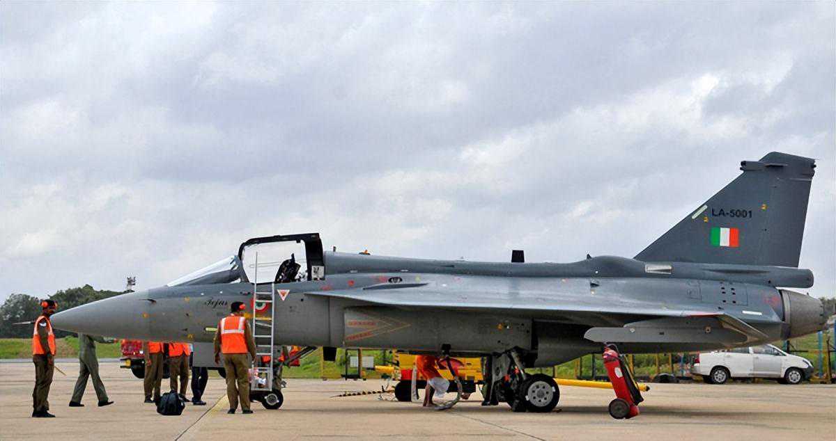 小孩学英语:动画片的优势与儿歌的精彩